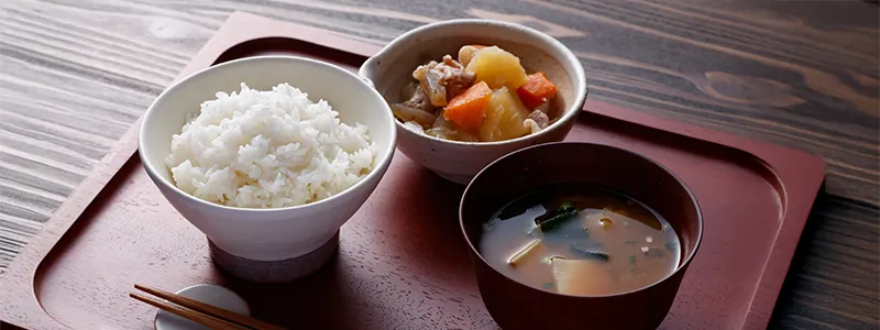 腹八分目を心がける